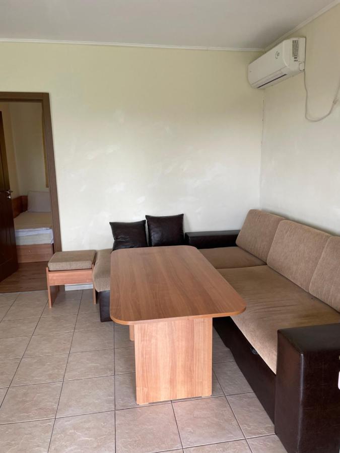 Комплекс За Гости Малки Воден Hotell Malki Voden Exteriör bild